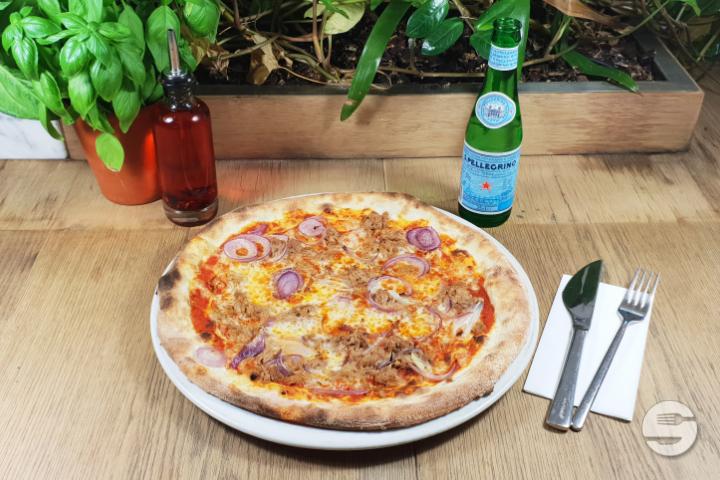 Pizza Tonno - Vapiano