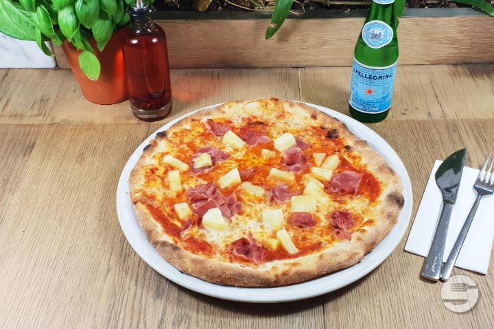 Hawaiian Pizza - Vapiano