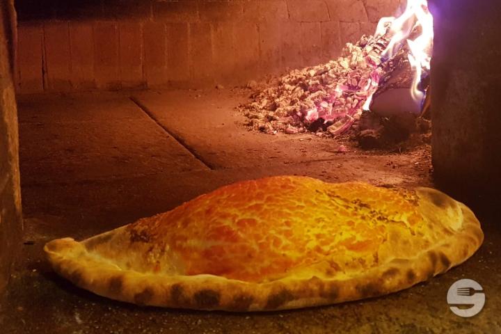 Pizza Calzone - Da Gabriele