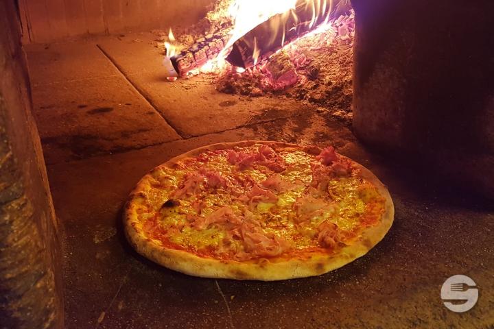 Pizza Prosciuto - Da Gabriele