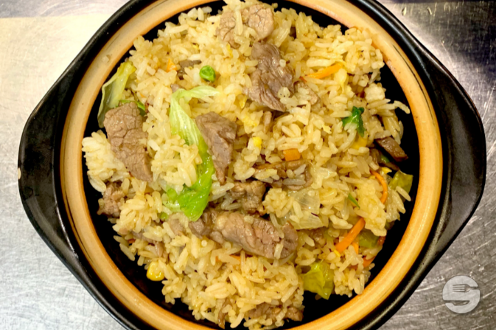 124. Fried Rice with Beef - Nihao Marterey