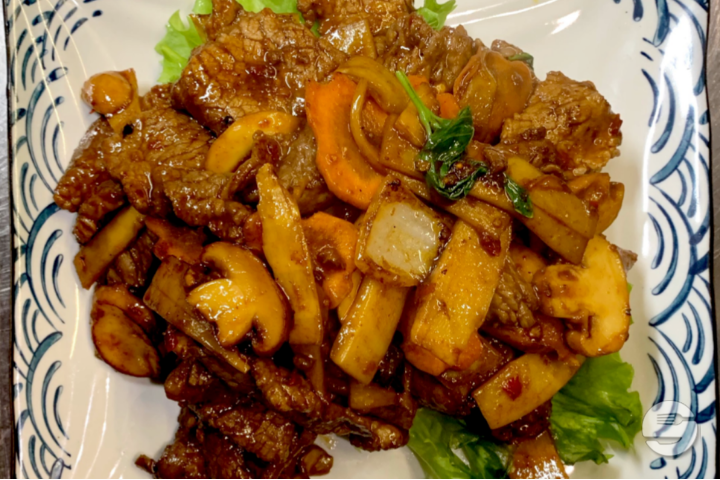 57. Basil Beef - Nihao Marterey