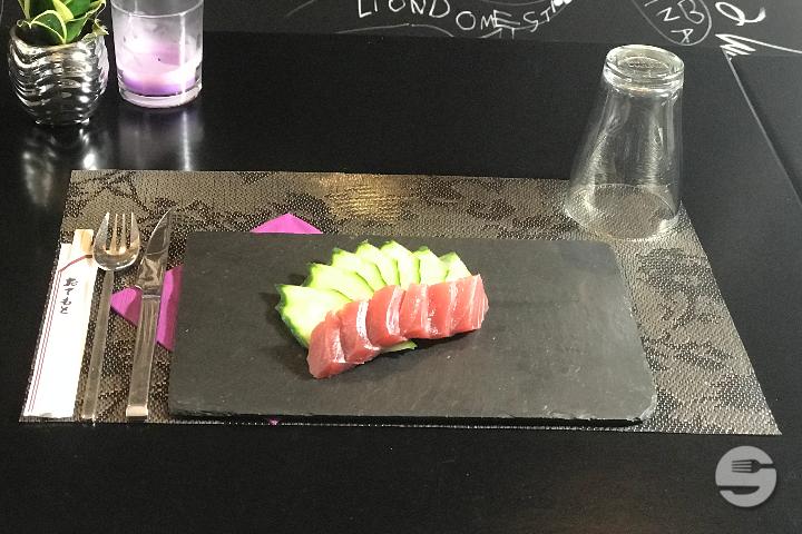 Sashimi Thon - Le Duo Thai & Sushi