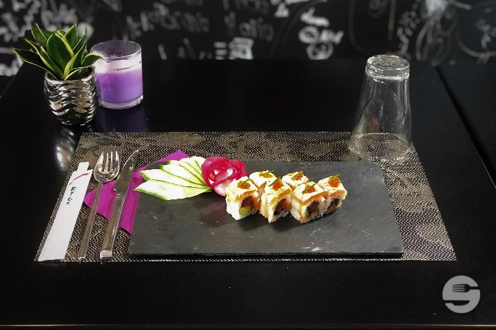 Make-up Roll Saumon-Tuna 6 pcs - Le Duo Thai & Sushi