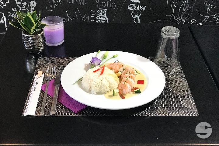 Crevettes au Lait de Coco - Le Duo Thai & Sushi