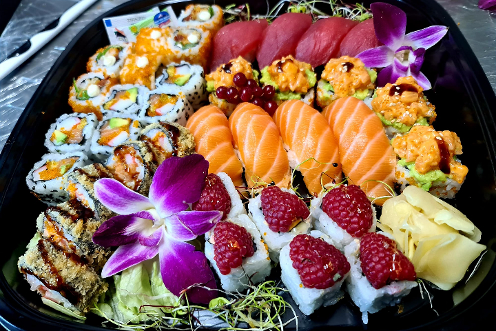 MiaMi Sushi Box 36 / produts Exlusifs au Duo Lausanne - Le Duo Thai & Sushi