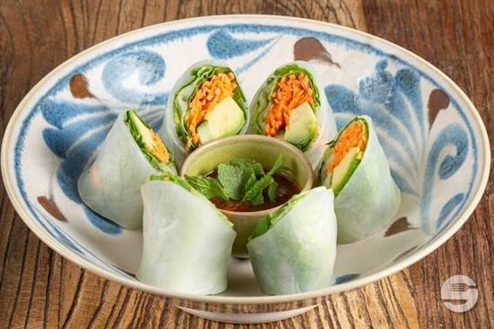 Rouleaux d'Eté aux Légumes et Avocat - Jeab Fine Cuisine Thaï