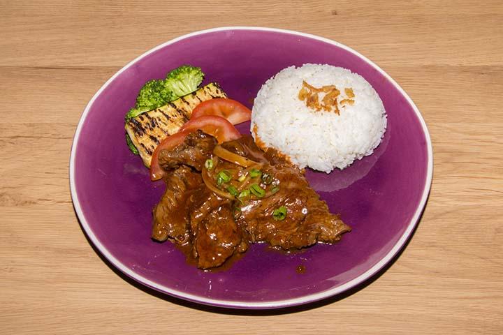 Daily menu Hot Dish + Miso Soup - Toriko