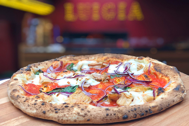 Margherita With Alalunga Tuna And Onions - Luigia - Rive Gauche