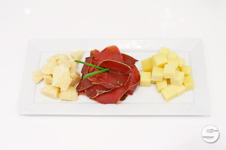 Cheese and Dried Meat Duo - Wine & Beef
