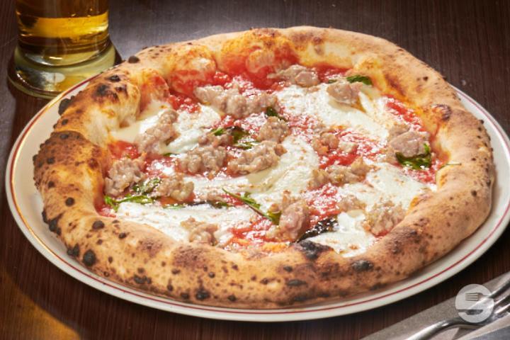 Margherita With Neapolitan Fennel Sausage - Luigia - Rive Droite