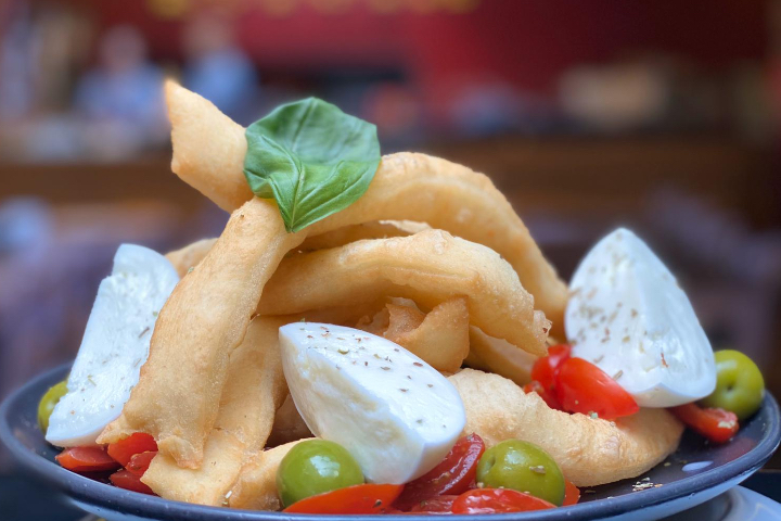 Chiacchiere Napoletane - Luigia - Rive Droite