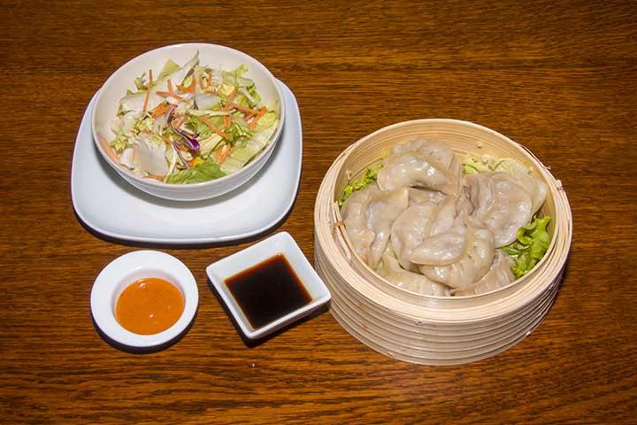Beef momo portion BIG - Tibet Café