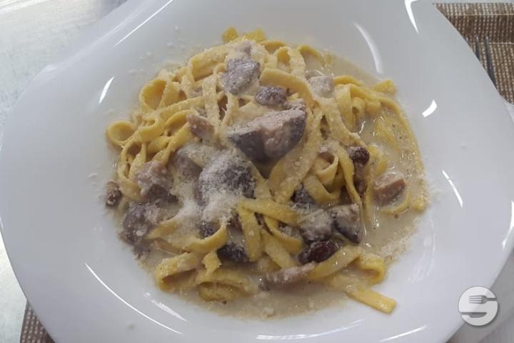 Tagliatelle Sauce of your Choice - Milano's Pizza