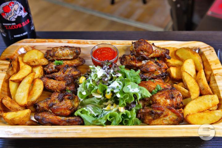 Chicken Wings - Taco's Bar