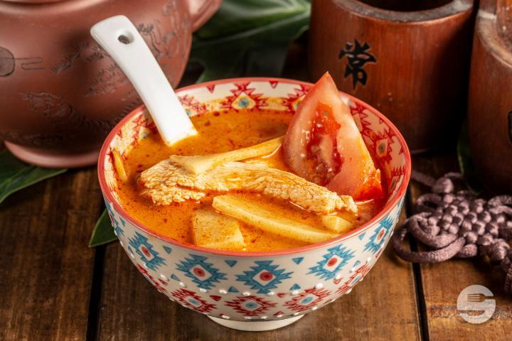 15. Soupe Tom KarKai Piquant - Hungky