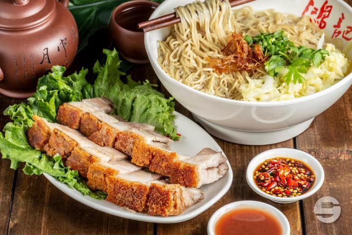 9113. Grilled Pork Noodle Soup - Hungky