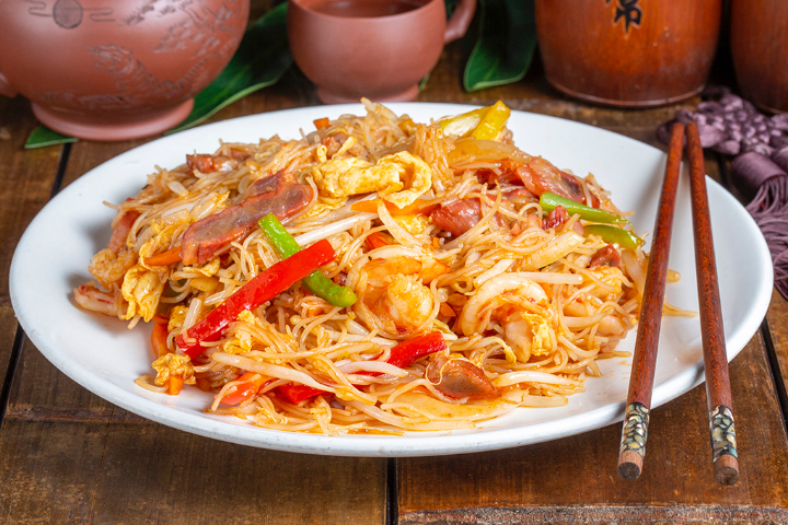 996. Vermicelles Sautées façon Xiamen au Porc, Crevette et Légumes - Hungky