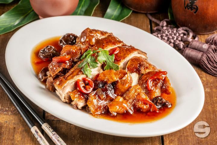 9204. Canard Sauce Prune - Hungky