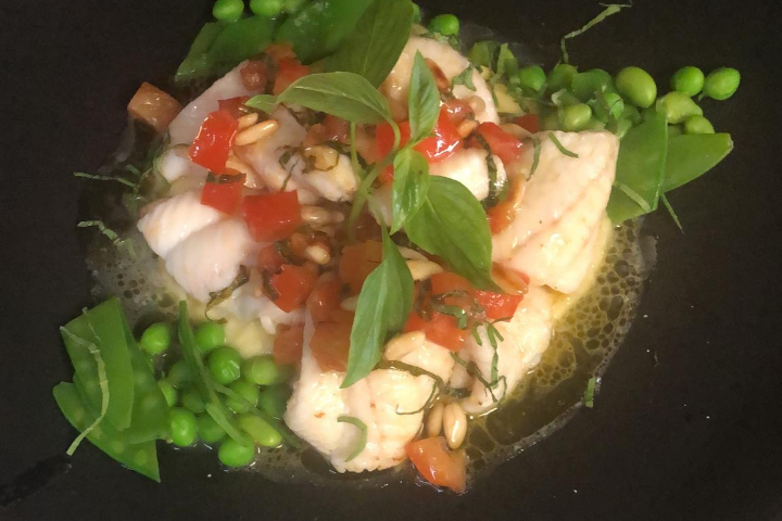 La sole en goujonettes, pistou de petits légumes et riz basmati - Restaurant La Réunion