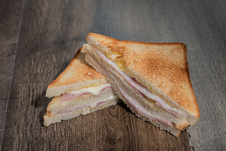 Croque Monsieur Jambon Fromage - La Maison du Sandwich