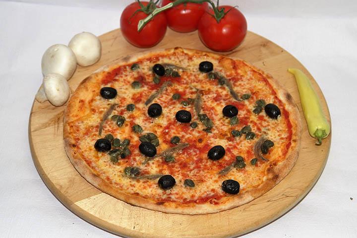 10. Pizza Napolitean - Le Blandonnet