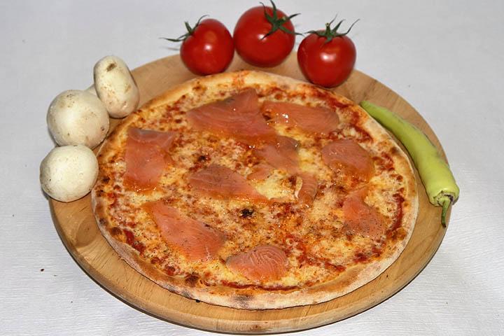 27. Pizza Salmon - Le Blandonnet