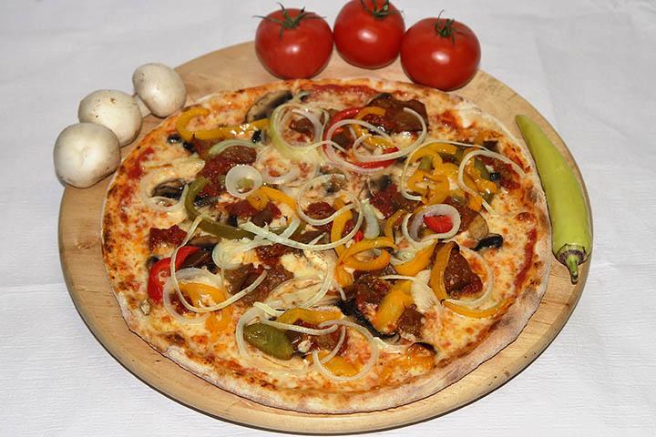 25. Pizza Vegetarian - Le Blandonnet