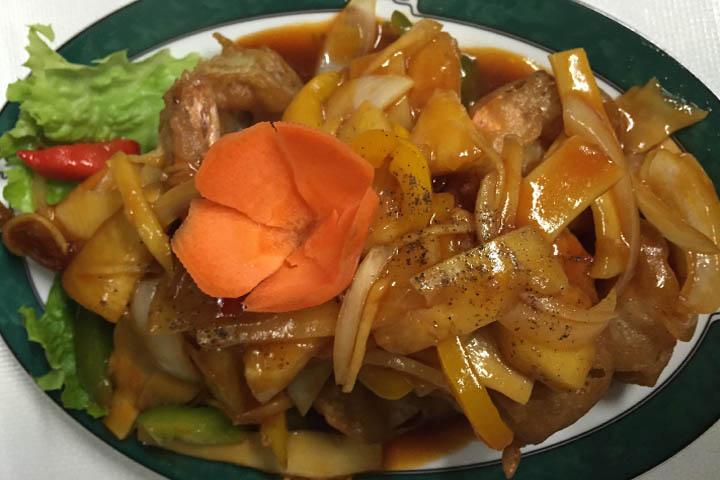Sweet and sour shrimps - La Baie d'Halong