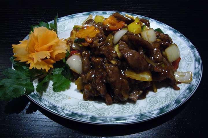 73. Sauteed beef with black pepper - Au Délicieux