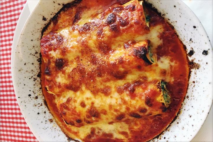 Hausgemachte Cannelloni - La Piccola Trattoria *