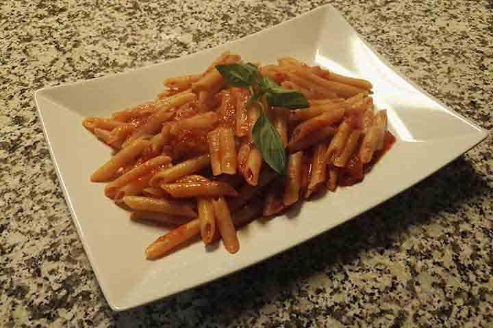 Penne all’arrabiata - La Piccola Trattoria *