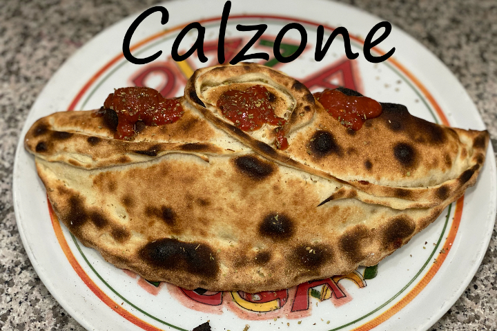 Calzone Pizza - Pizzeria de la Place