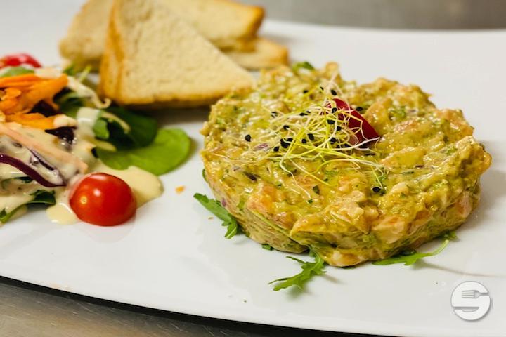 Tartare de Saumon - Les Fraisiers