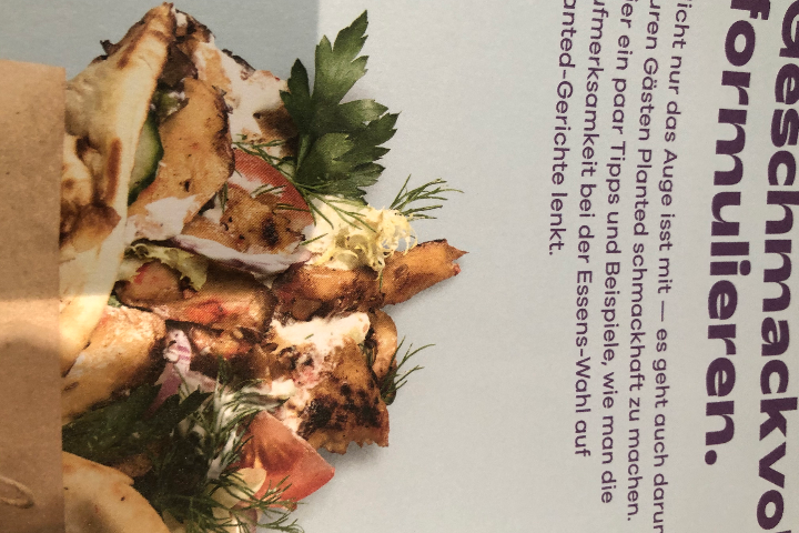 Plant base chicken goan vindaloo curry - Taj Palace