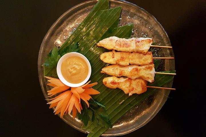 Satay Skewer with Chicken, Peanuts Dip - Thai Market *