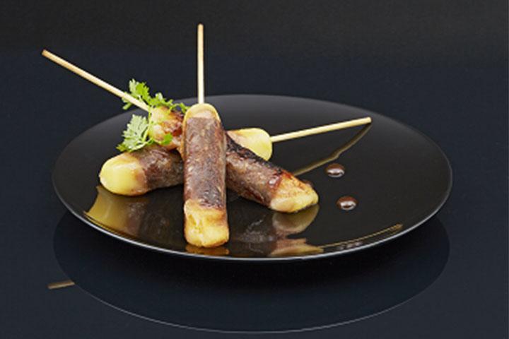 Beef and cheese skewer - La Maison Nordique