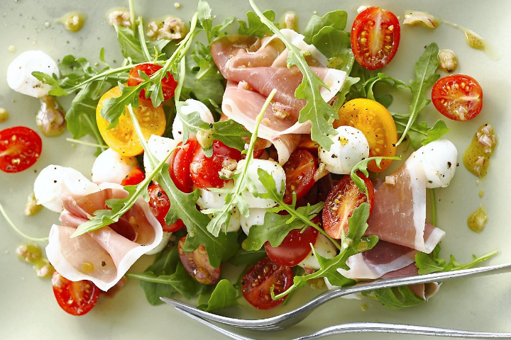 Bufalona Salad - La Conca d'Oro *