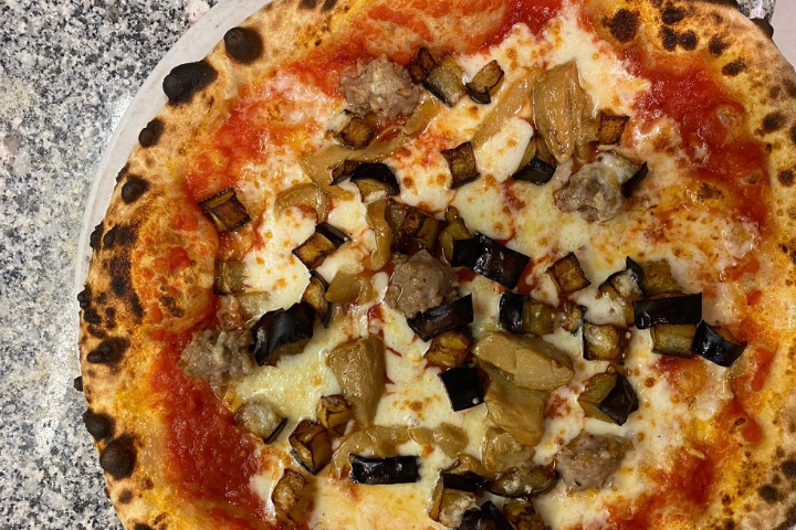 Mushroom Pizza - La Conca d'Oro *