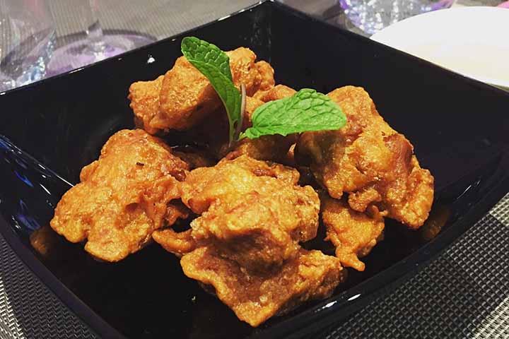 Karaage (fried chickent) 4 pieces - Crazy Fish