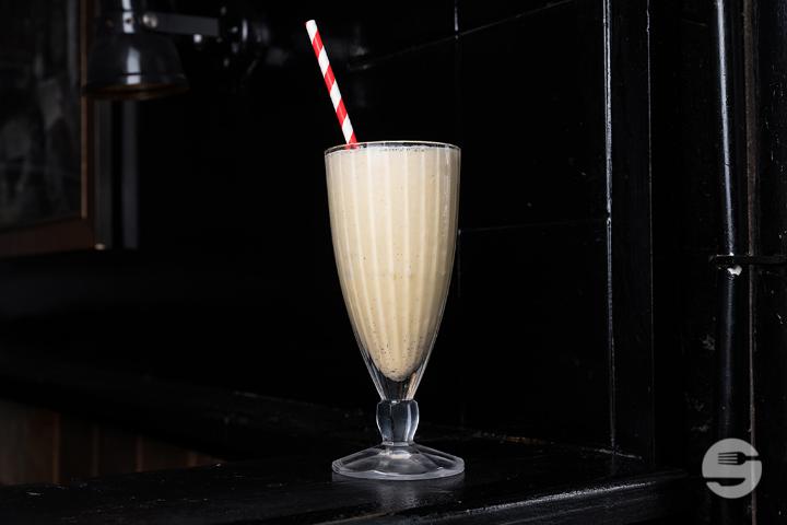 Vanilla Milshake - The Hamburger Foundation - THF (Plainpalais)