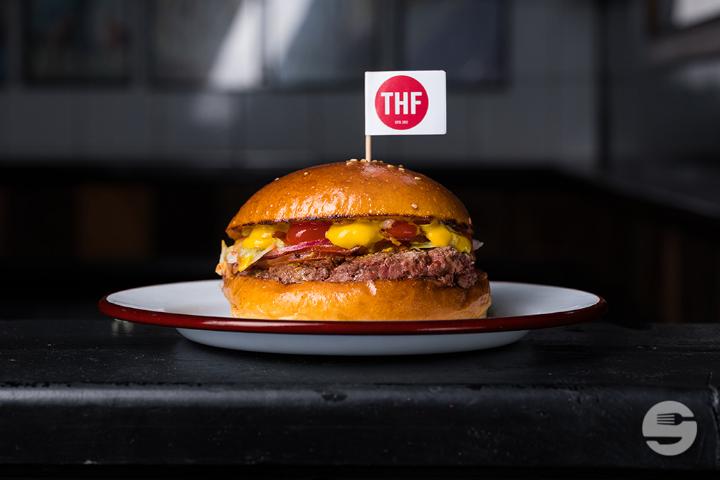 Half Hamburger - The Hamburger Foundation - THF (Plainpalais)