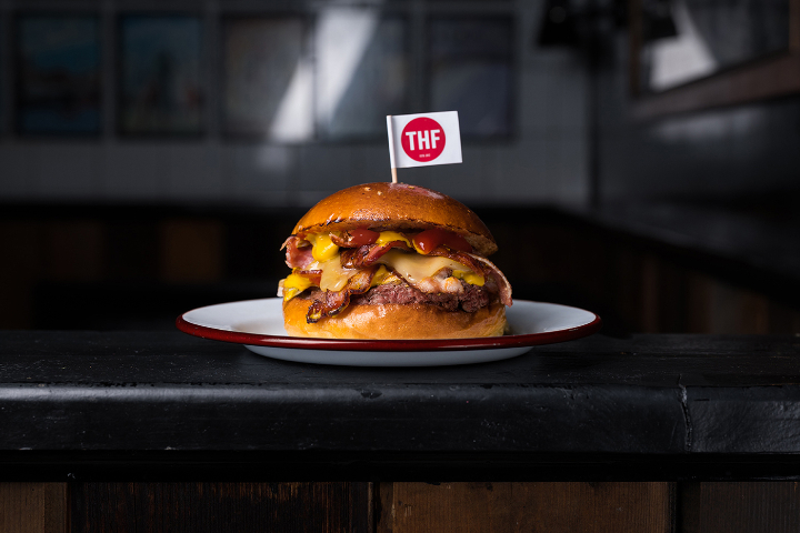 Little Bacon Cheeseburger - The Hamburger Foundation - THF (Plainpalais)
