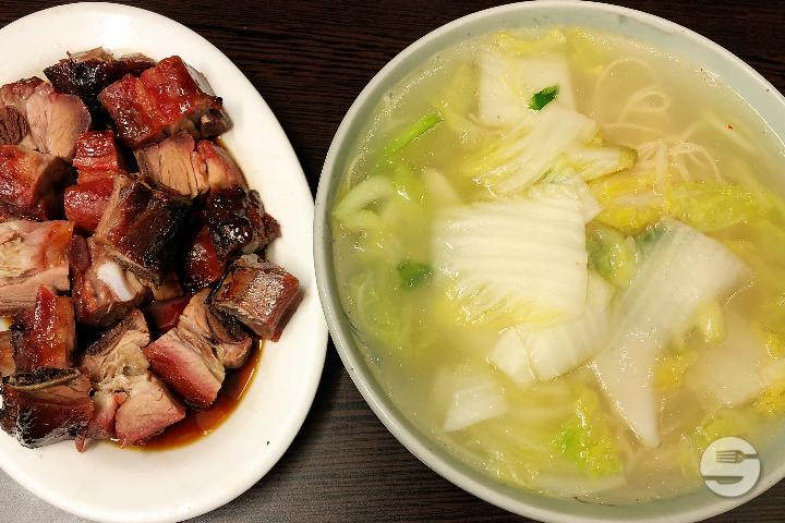 501. Noodle soup with pork ribs - Boky