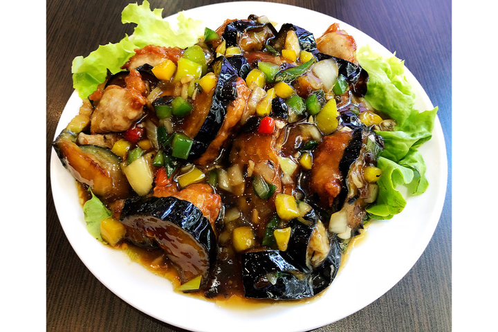 106. Eggplant with minced pork - Boky