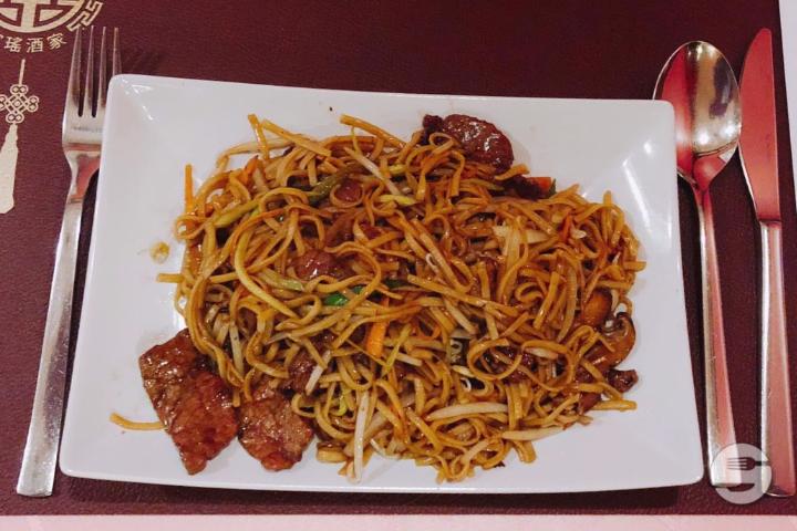 804. Nouilles Sautées - Fu Yiu