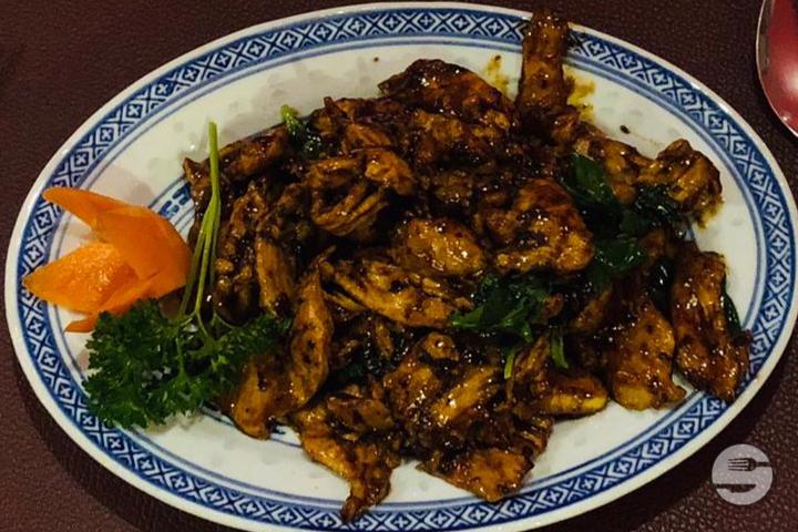 S22. Poulet au Basilic - Fu Yiu