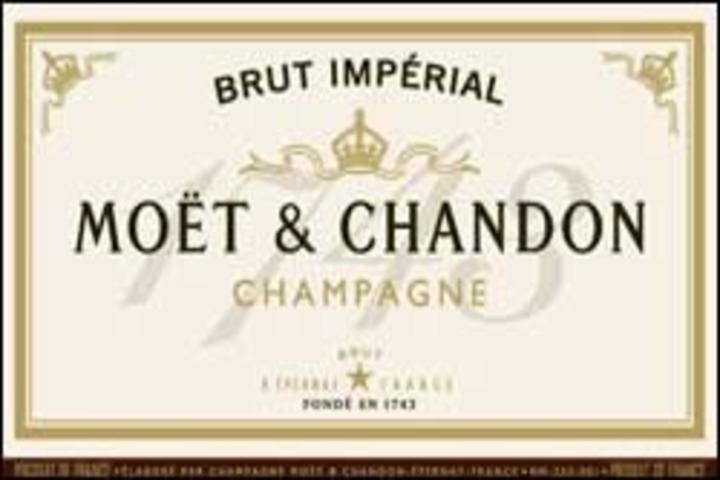 Moet & Chandon - Les Trois Phéniciens