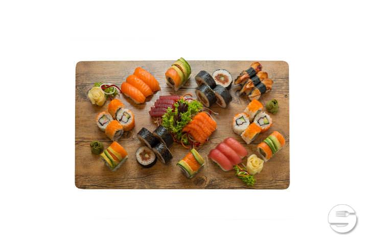 Kintai Bridge - Negishi Sushi Bar