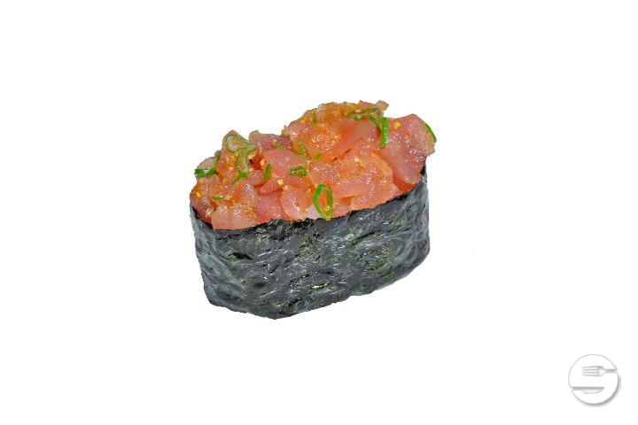 Gunkan Spicy Tuna - Negishi Sushi Bar